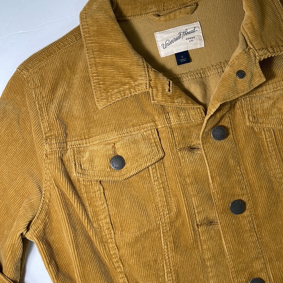 Universal Thread Corduroy Mustard Jacket - Picture 4 of 8